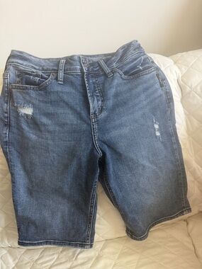 Silver Jeans Mid-Blue Boyfriend Denim Shorts